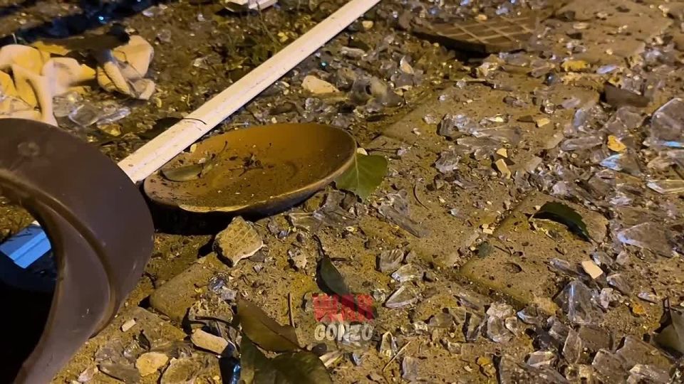 WarGonzo: Украинские террористы атаковали школу в Донецке