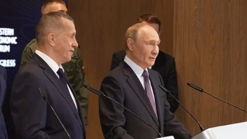 Роман Сапоньков: Новый мир начинается с Дальнего Востока, причем - в прямом смысле тоже