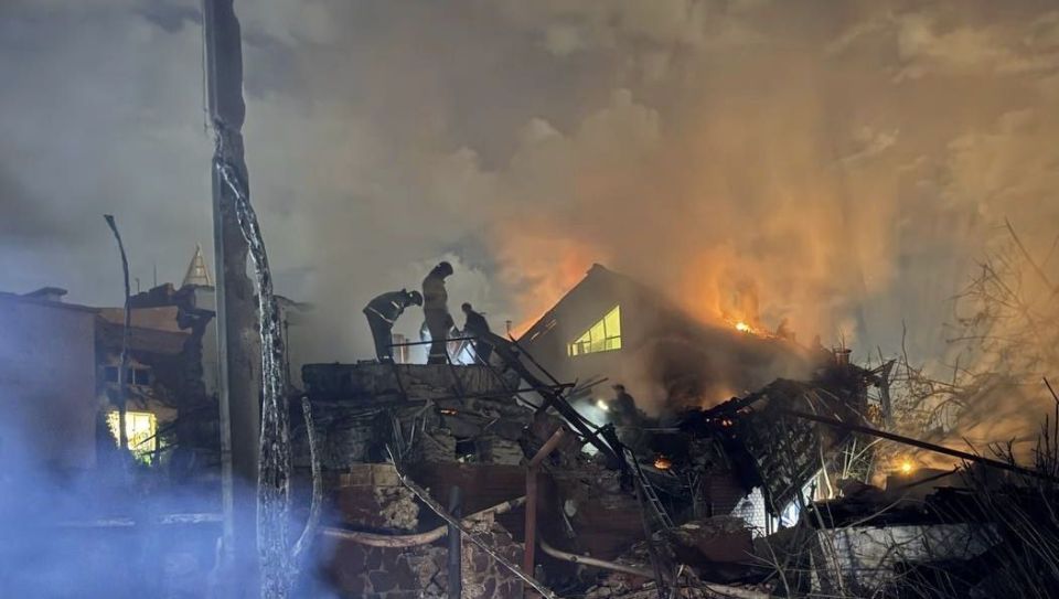 WarGonzo: Массированный обстрел ДНР — два человека погибли