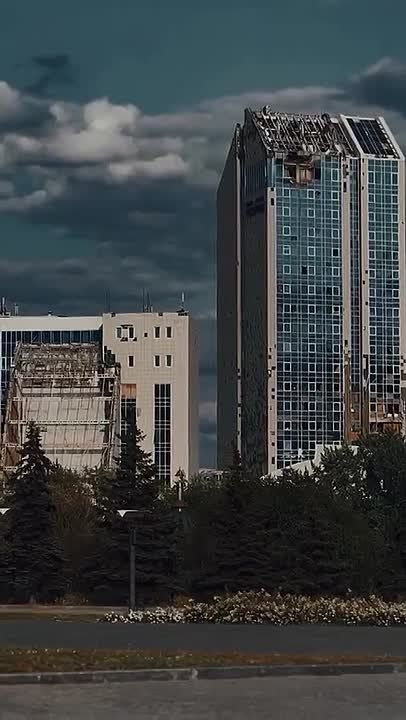 Дмитрий Стешин: Это нужно увидеть. Донецкая девушка пообщалась с хохлятской девушкой через тик-ток