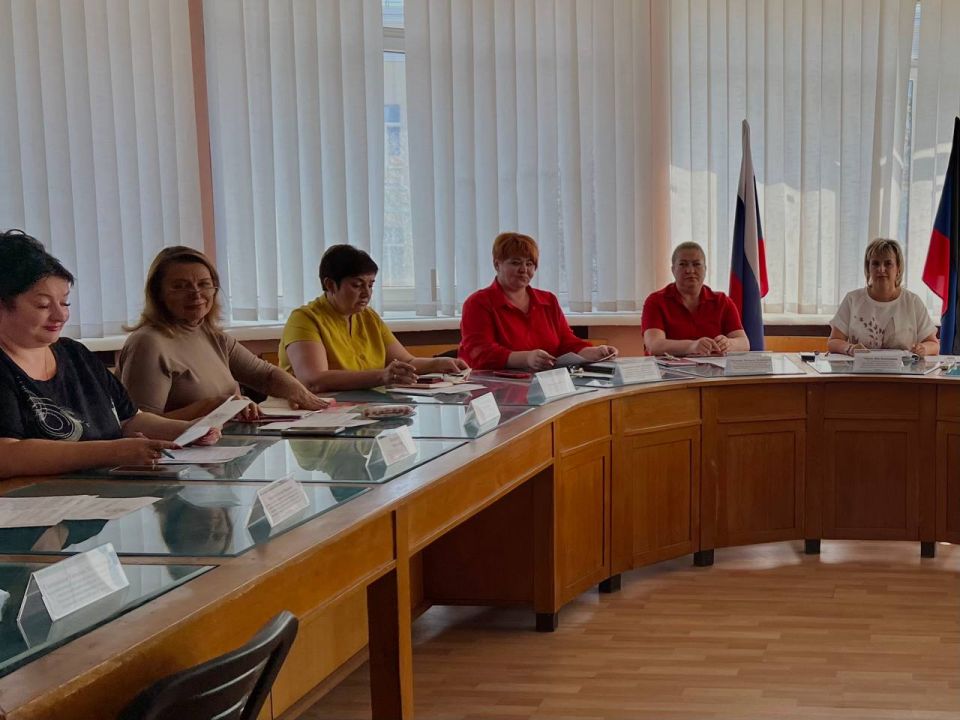 Татьяна Копылова: Заседание комиссии по делам несовершеннолетних и защите их прав