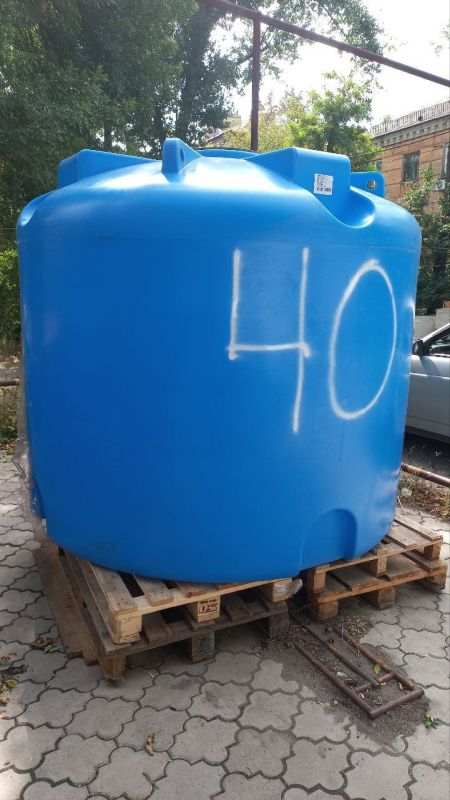 Валентин Левченко: В Киевском районе дополнительно установлены емкости для технической воды по следующим адресам: