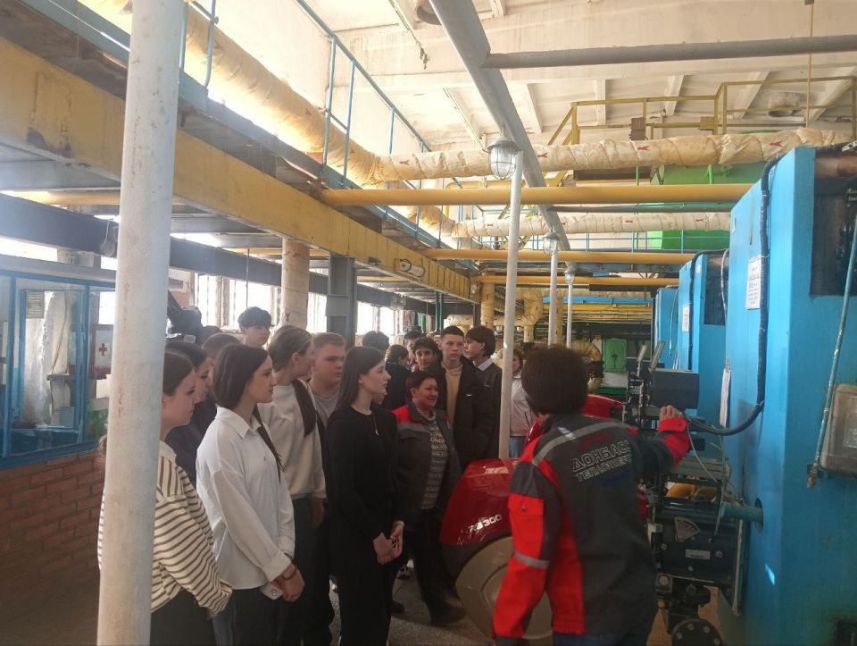 «ДОНБАССТЕПЛОЭНЕРГО» АКТИВНО РАЗВИВАЕТ ИНСТИТУТ НАСТАВНИЧЕСТВА НАД МОЛОДЫМИ СПЕЦИАЛИСТАМИ