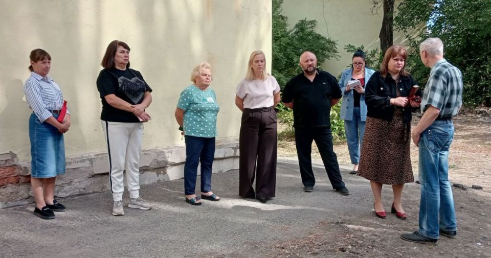 Наталья Бегуненко: По поручению Главы ДНР Дениса Пушилина в Петровском районе продолжаются встречи с населением