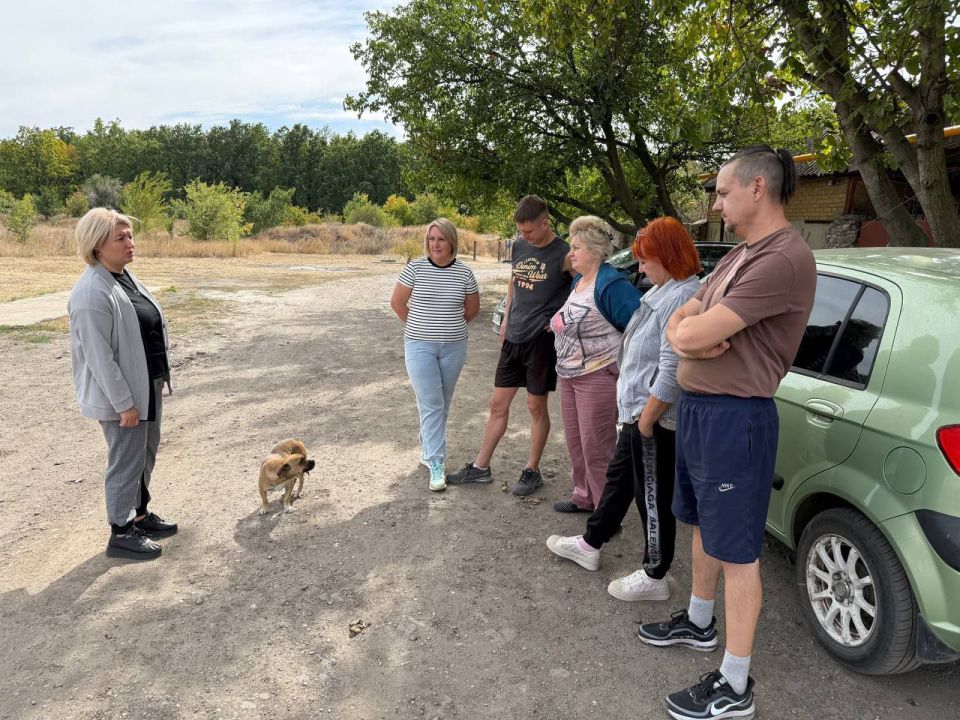Наталья Бегуненко: По поручению Главы ДНР Дениса Пушилина в Петровском районе продолжаются встречи с населением