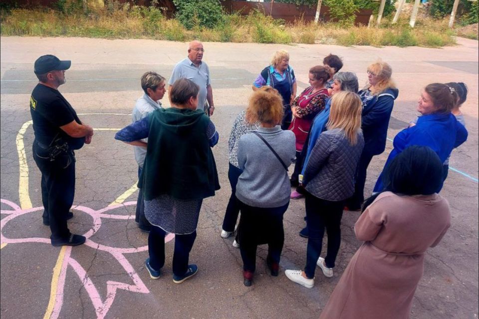 Наталья Бегуненко: По поручению Главы ДНР Дениса Пушилина в Петровском районе продолжаются встречи с населением