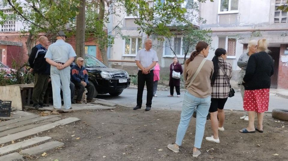 Наталья Бегуненко: По поручению Главы ДНР Дениса Пушилина в Петровском районе продолжаются встречи с населением