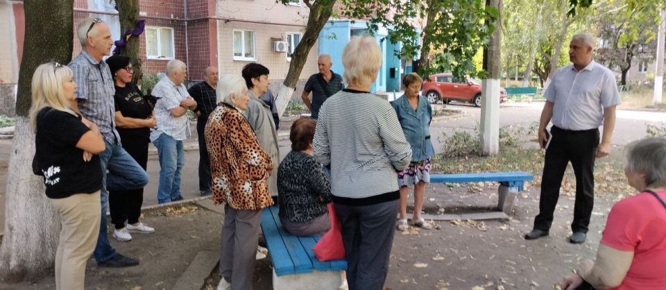 Наталья Бегуненко: По поручению Главы ДНР Дениса Пушилина в Петровском районе продолжаются встречи с населением