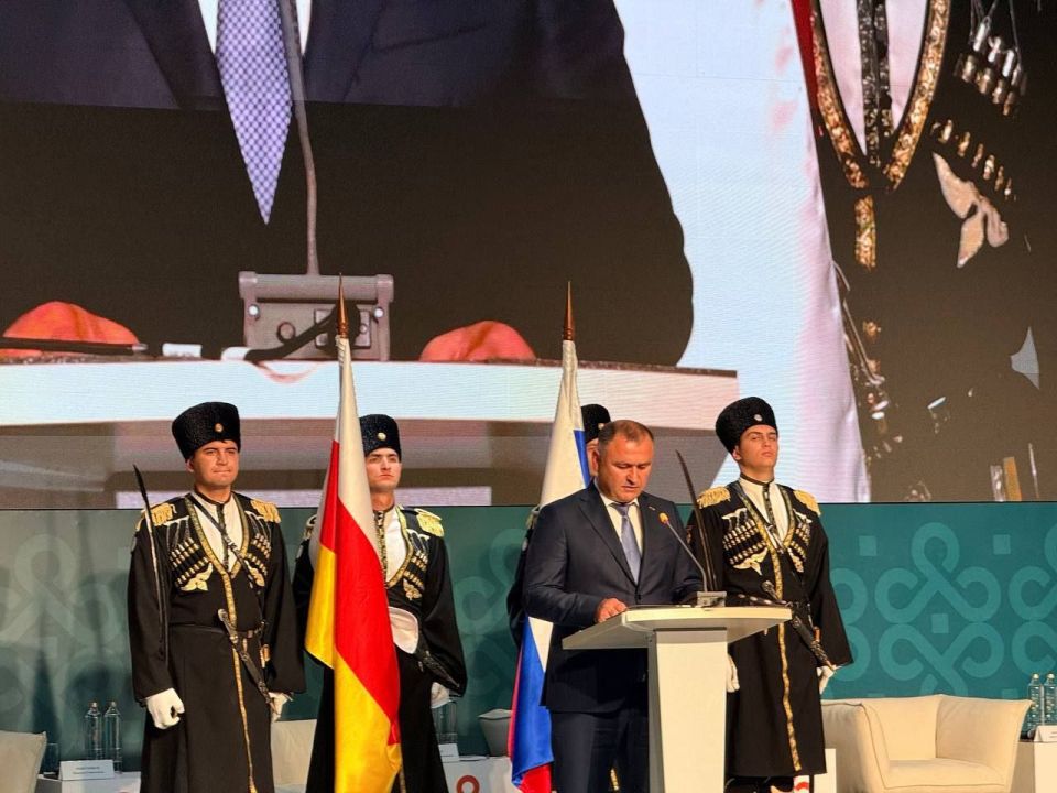 Константин Кузьмин: В столице Южной Осетии - Цхинвале - завершил свою работу первый Международный экономический форум