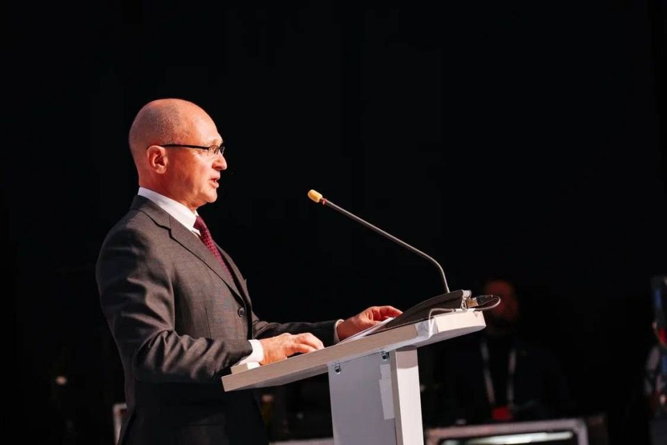 Константин Кузьмин: По поручению Главы Донецкой Народной Республики Дениса Пушилина в ходе участия в Первом Международном экономическом форуме в Цхинвале зачитал поздравление Главы ДНР с Днём 35-летия провозглашения...