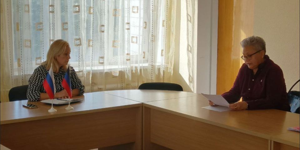 Наталья Бегуненко: В понедельник, 22 сентября, руководитель Управы Петровского внутригородского района Администрации городского округа Донецк Наталья Ивановна Бегуненко провела еженедельный прием граждан