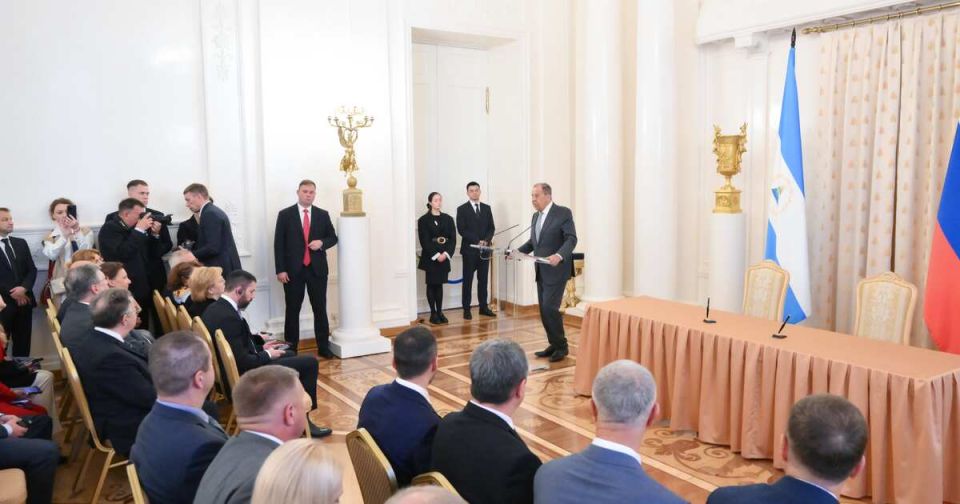 Донбасс, Новороссия и Севастополь договорились о сотрудничестве с Никарагуа