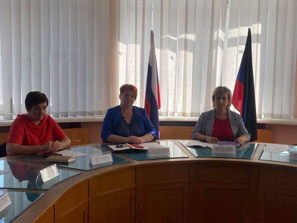 Татьяна Копылова: Заседание комиссии по делам несовершеннолетних и защите их прав