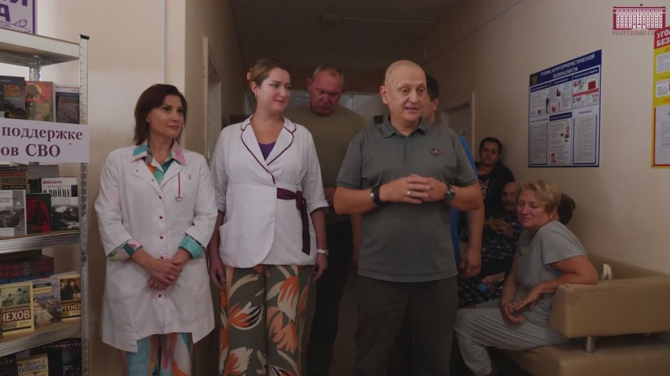 Дмитрий Огилец открыл 16-ю «Солдатскую библиотеку»