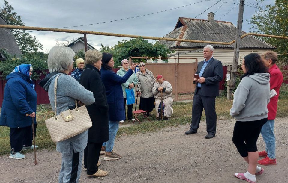 Наталья Бегуненко: По поручению Главы ДНР Дениса Пушилина в Петровском районе продолжаются встречи с населением