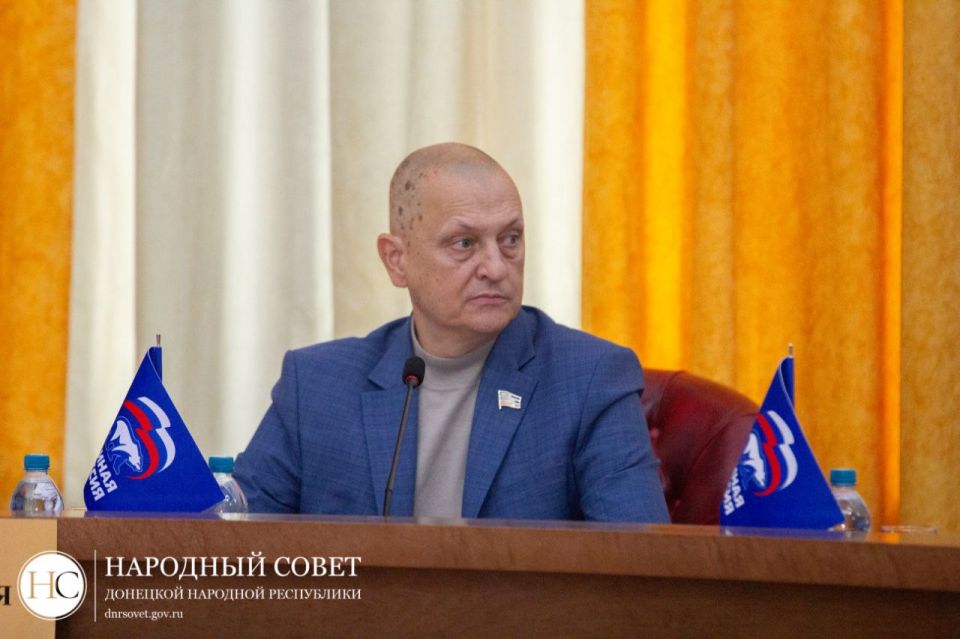 Дмитрий Огилец: Принял участие в 72-м пленарном заседании Народного Совета Донецкой Народной Республики I созыва