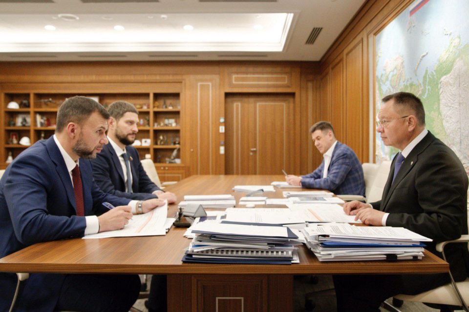 В Минстрое России обсудили проект Плана мероприятий по снижению дефицита воды в ДНР