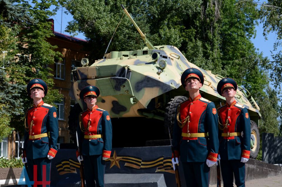 Наследие защиты. В ДНР покажут выставку о Донецком военно-политическом училище
