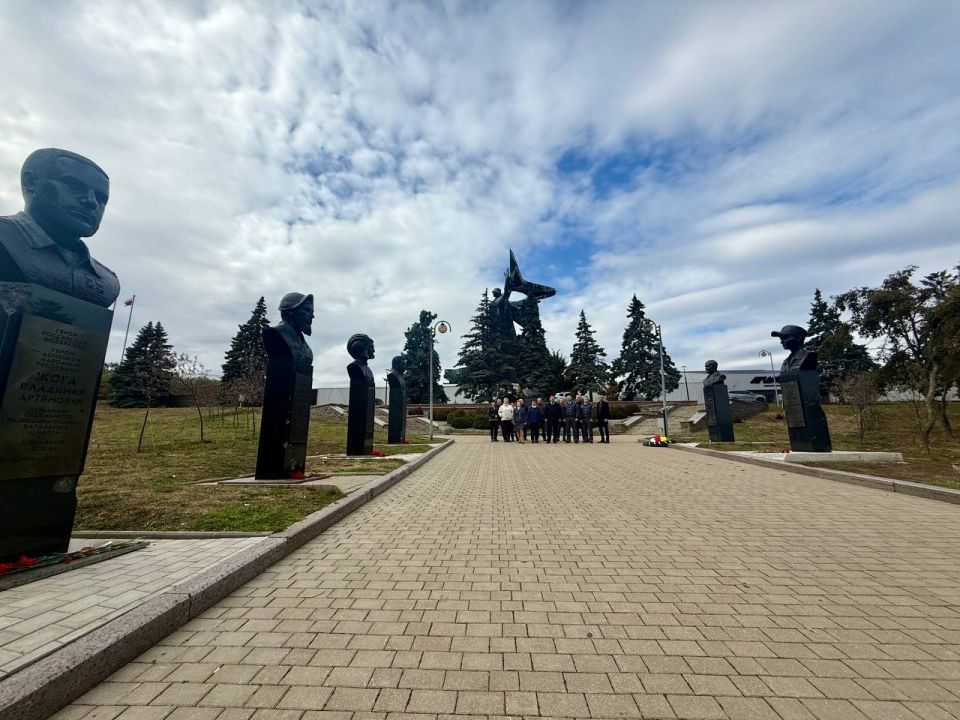 30 сентября, в третью годовщину воссоединения Донецкой Народной Республики, Луганской Народной Республики, Запорожской области и Херсонской области с Российской Федерацией, сотрудники Управления Россельхознадзора по ДНР и...