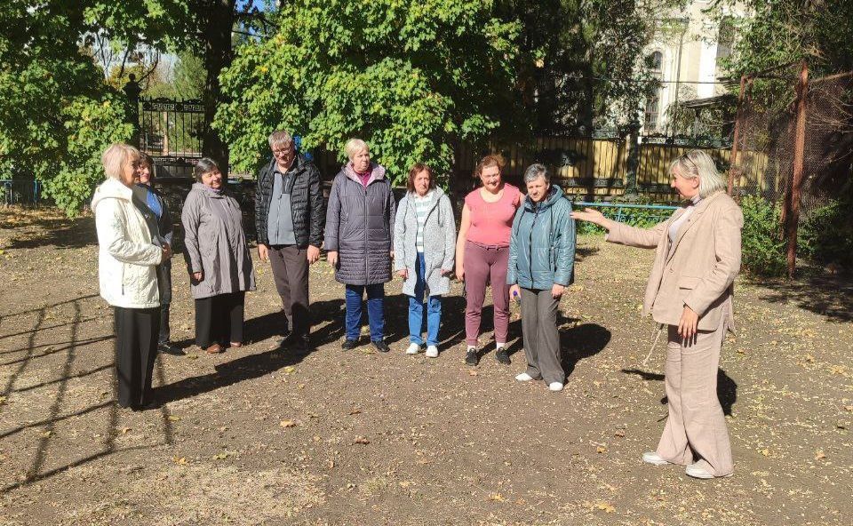 По поручению Главы ДНР Дениса Пушилина в Ворошиловском внутригордском районе продолжаются встречи с населением