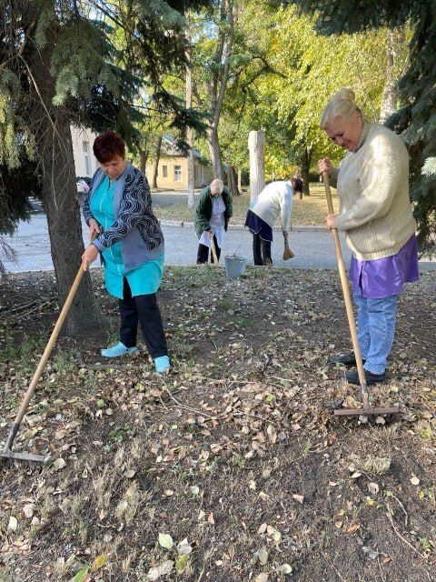 Наталья Бегуненко: Субботник коммунальных и медицинских учреждений Петровского района