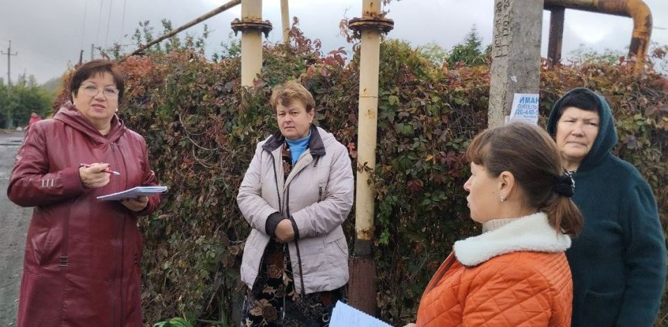 Наталья Бегуненко: По поручению Главы ДНР Дениса Пушилина в Петровском районе продолжаются встречи с населением