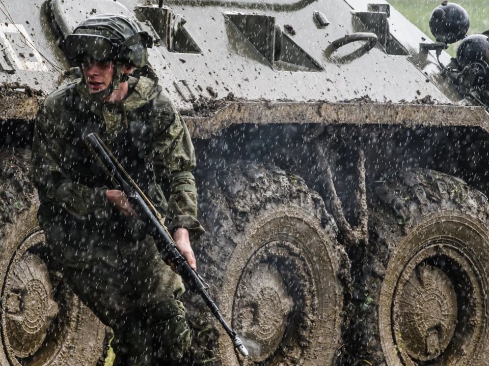 Над Донецком произошел мощный взрыв, ВС РФ разбивают элитную группировку Украины: карта СВО 6 октября