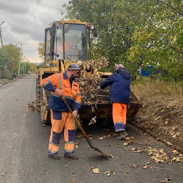 Михаил Меренков: МУП АГОД ДРСУ выполнялись работы по уборке автодороги по улице Енисейской