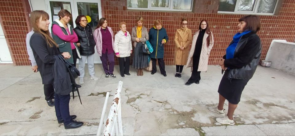 Валентин Левченко: Заместитель руководителя Управы Елена Повалий провела встречу с трудовым коллективом школы № 48