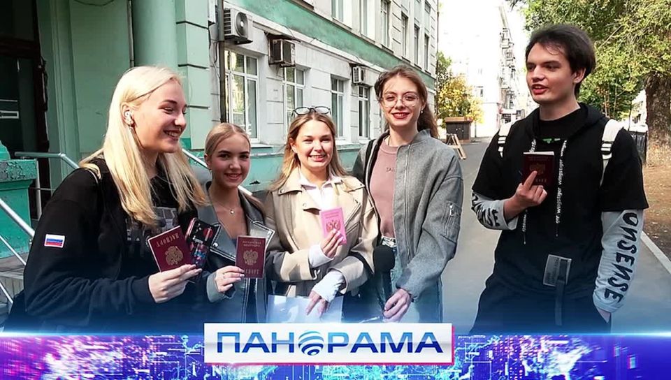 «Владимир Путин – молодец»: молодёжь ДНР песней поздравляет Президента с днём рождения