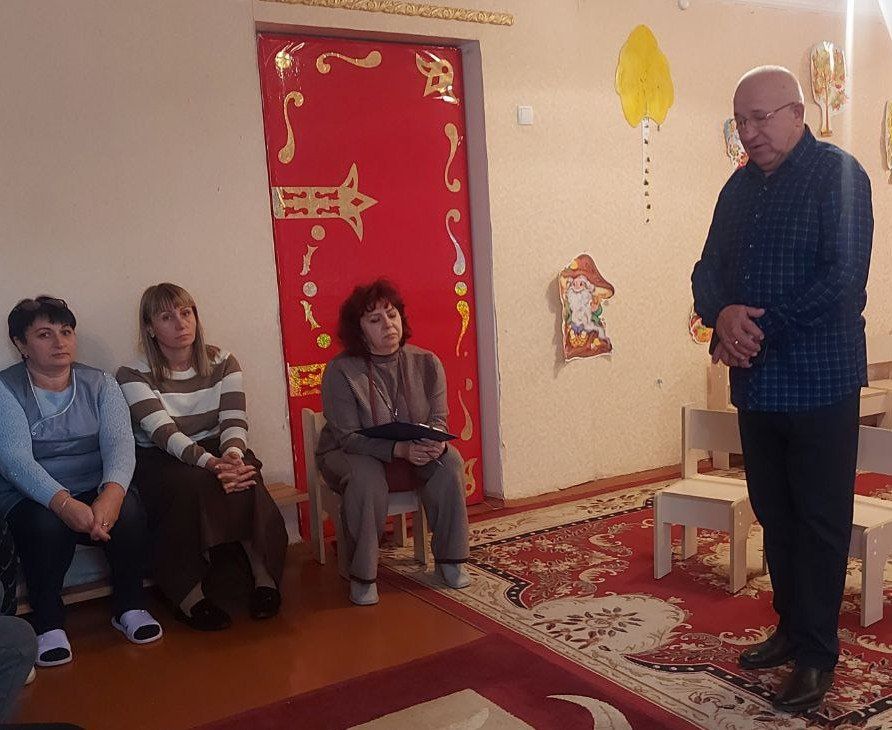 Наталья Бегуненко: По поручению Главы ДНР Дениса Пушилина в Петровском районе продолжаются встречи с населением