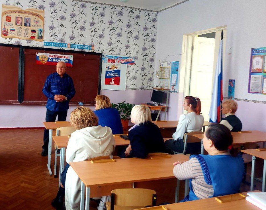 Наталья Бегуненко: По поручению Главы ДНР Дениса Пушилина в Петровском районе продолжаются встречи с населением