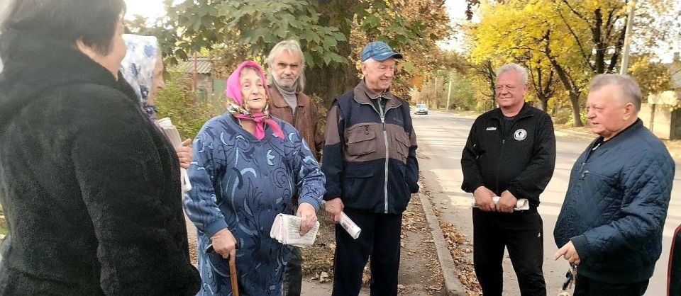 Наталья Бегуненко: По поручению Главы ДНР Дениса Пушилина в Петровском районе продолжаются встречи с населением