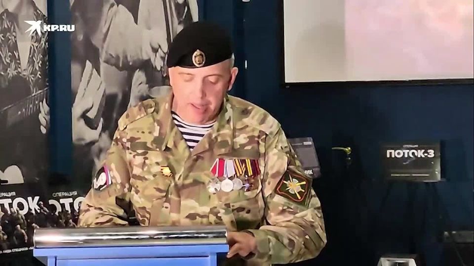 «Это люди невероятного мужества»: В Донецке открылась выставка «Герои операции «Поток»