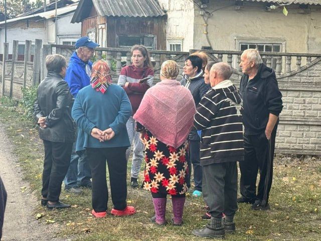 Секретарь #Комитет_по_природопользованию_экологии_недрам_и_природным_ресурсам Александр Мальков (фракция «Единая Россия») провел сход граждан в Пролетарском районе Донецка