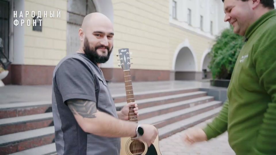 Сергей Самохин: Гитару врачу! Гитару!. Без капли сомнения говорю, что самая важная профессия в наши дни — это врач