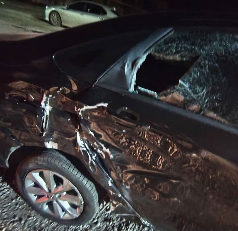 Полицейские устанавливают обстоятельства ДТП, в результате которых один подросток погиб и ещё один получил травмы