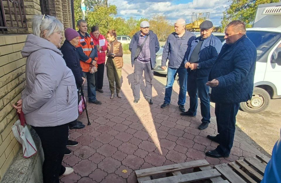 Валентин Левченко: Провел встречу с жителями ул. Здоровцева микрорайона «Засядько»