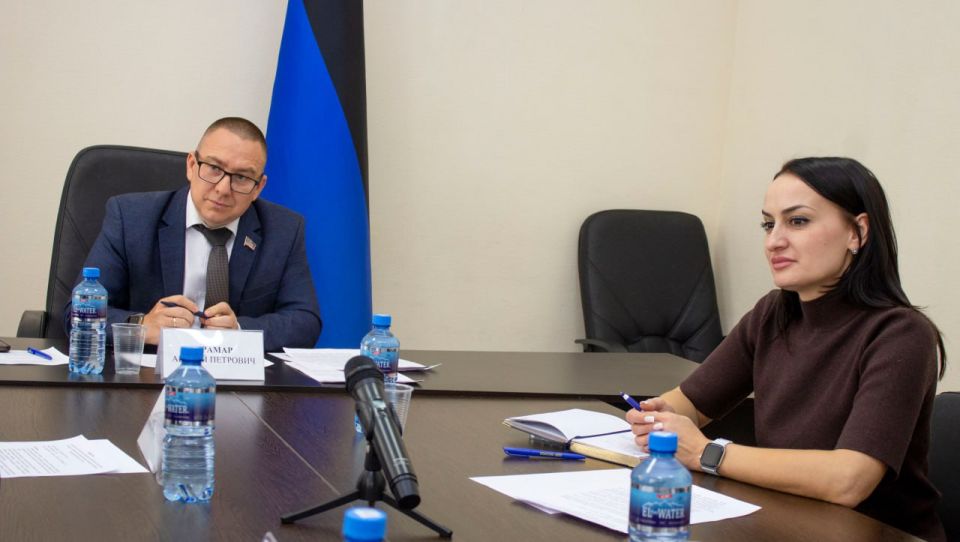 Андрей Крамар: Накануне нашей командой ЛДПР в Народном Совете провели круглый стол по эффективным мерам профилактики правонарушений и работе с молодежью