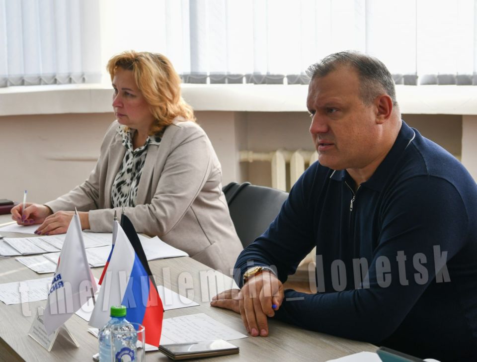 Алексей Кулемзин: Провёл приём граждан в общественной приёмной партии «Единая Россия»