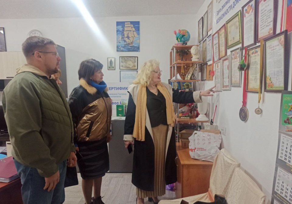 Валентин Левченко: Неожиданным праздником оказалась встреча заместителя руководителя Управы Елены Михайловны Повалий с АНО культурного просвещения и социальной помощи «Паруса надежды» и распределительного волонтерского...