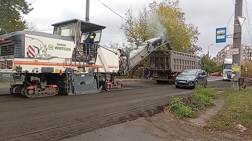 Денис Машков: В Червоногвардейском районе Макеевки активно ведутся работы по обновлению дорожного полотна