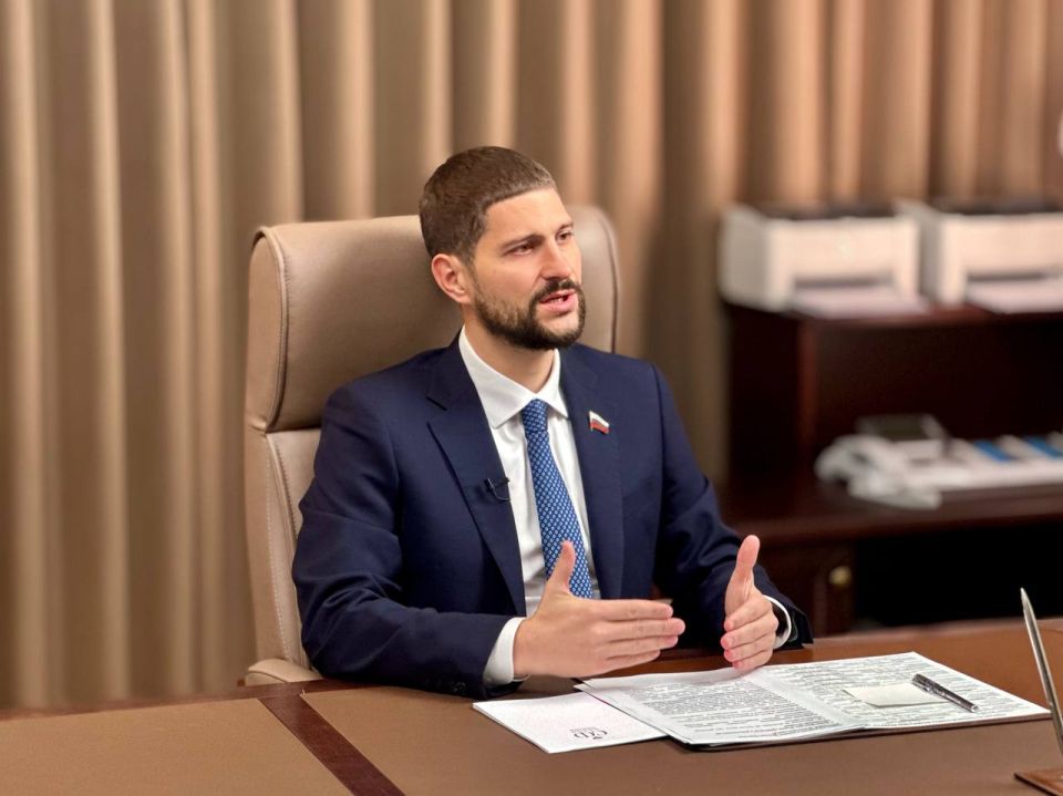 Александр Волошин: Сегодня принял участие в съёмках цикла документально-просветительских фильмов «Цветные революции»