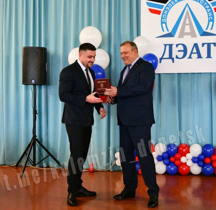 Алексей Кулемзин: С НАСТУПАЮЩИМ ДНЁМ РАБОТНИКА АВТОМОБИЛЬНОГО И ГОРОДСКОГО ПАССАЖИРСКОГО ТРАНСПОРТА!!!