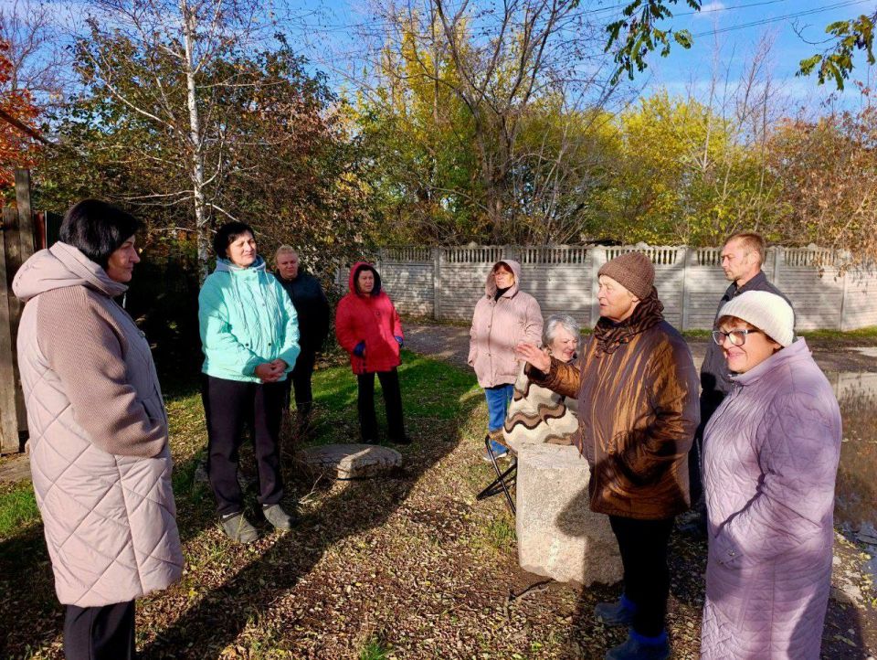 Михаил Меренков: В рамках проекта «Управдом» первый заместитель руководителя Управы Буденновского внутригородского района Елена Булавицкая совместно с участием старших по домам встретились с жителями района