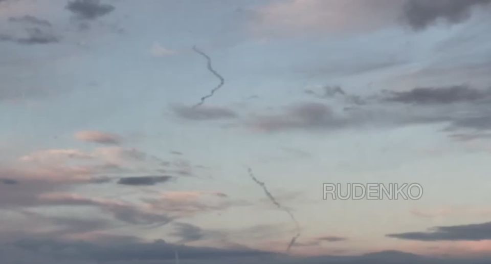 Андрей Руденко: Донецк, работает ПВО