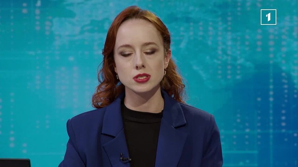 Подмыла фундамент и может оставить подъезд без тепла! Дончане борются с порывом канализации