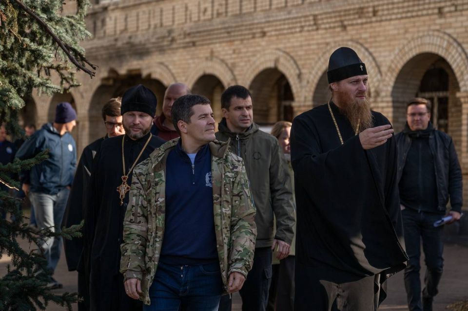 1 Храм в ДНР восстановят строители с Ямала