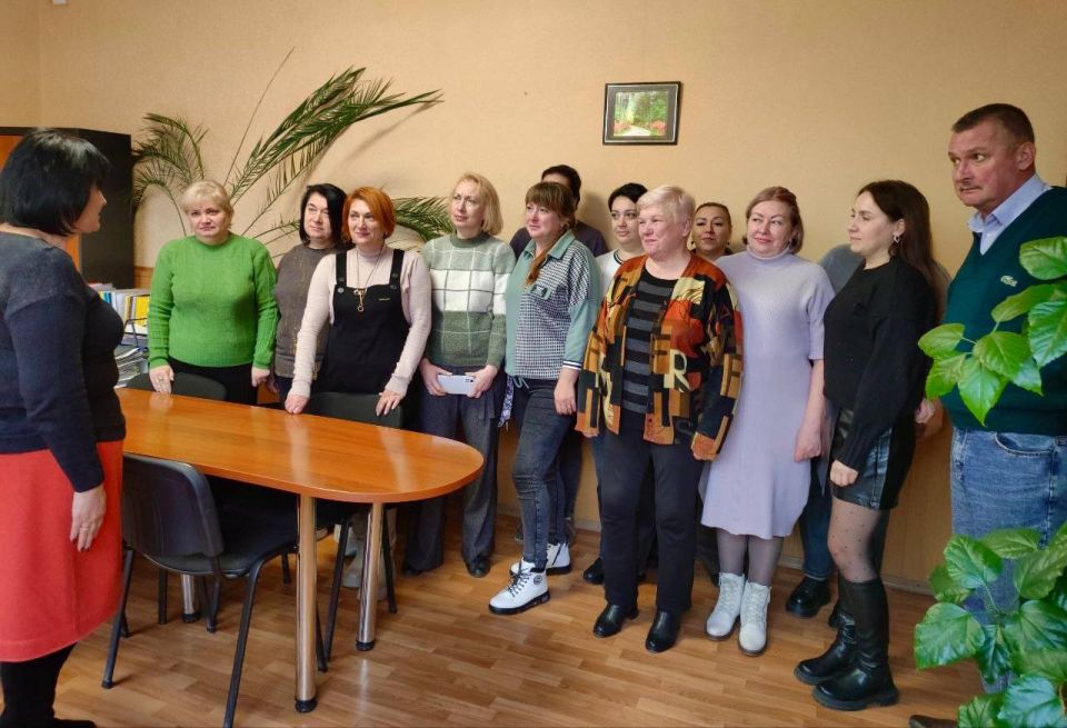 Михаил Меренков: Первый заместитель руководителя Управы Буденновского внутригородского района Елена Булавицкая встретилась с трудовым коллективом Участка 7 Донецкого филиала ЕРФ по МКД