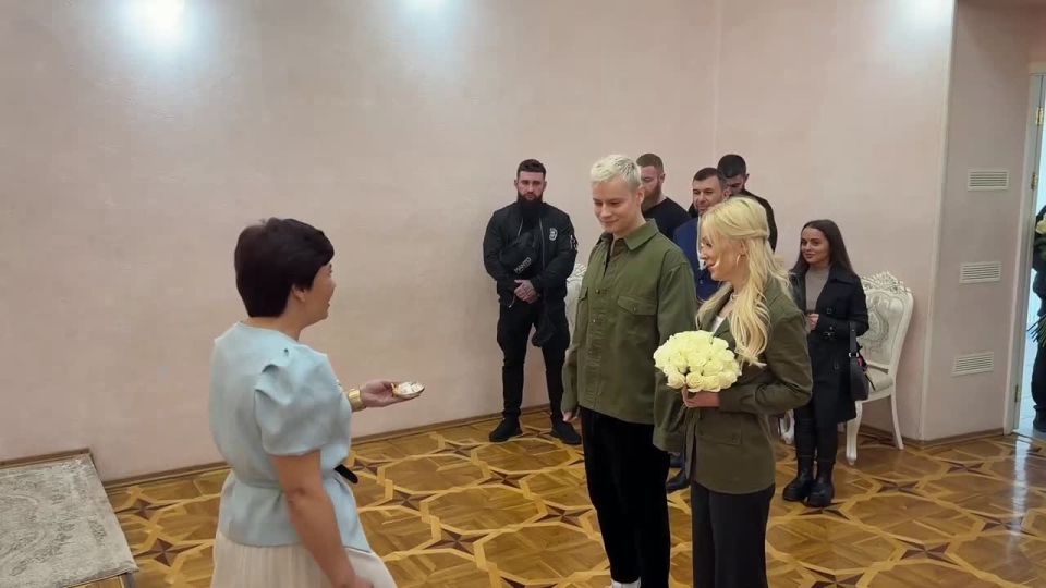 Shaman и Мизулина поженились В ДОНЕЦКЕ